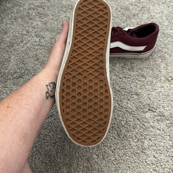 Maroon classic vans - Picture 3 of 3